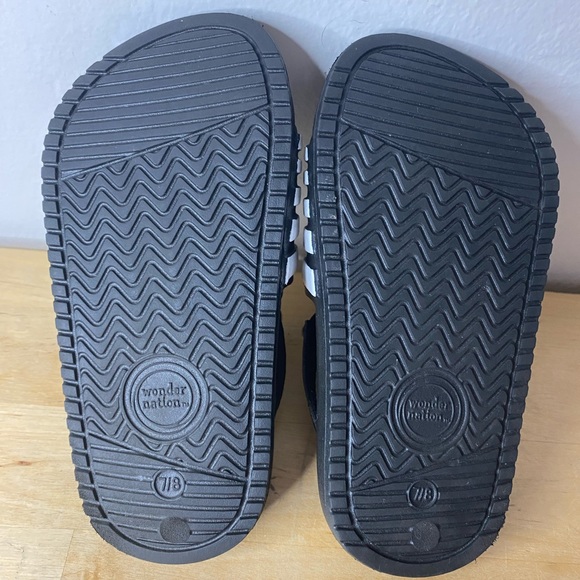 Wonder nation sandals - Picture 5 of 5